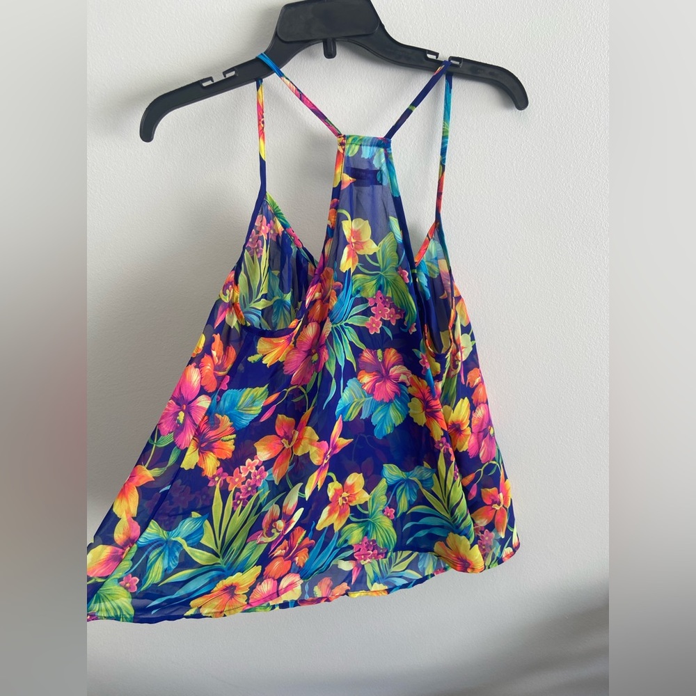 Arizona Summer top lightly Worn